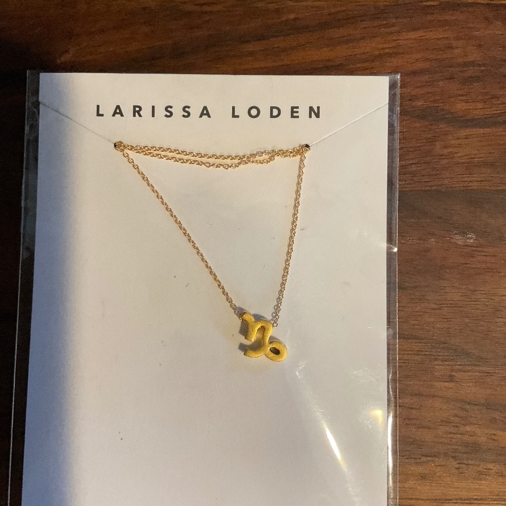 CAPRICORN LARISSA LODEN 24 GOLD PLATED NECKLACE